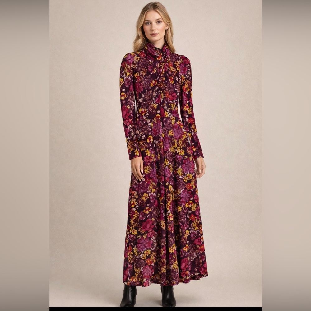 Long Sleeve Floral Maxi Dress in Burgundy